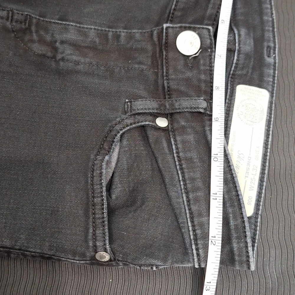 DIESEL Black Skinzee Super Slim Skinny Regular Waist Distressed Jean w/ …